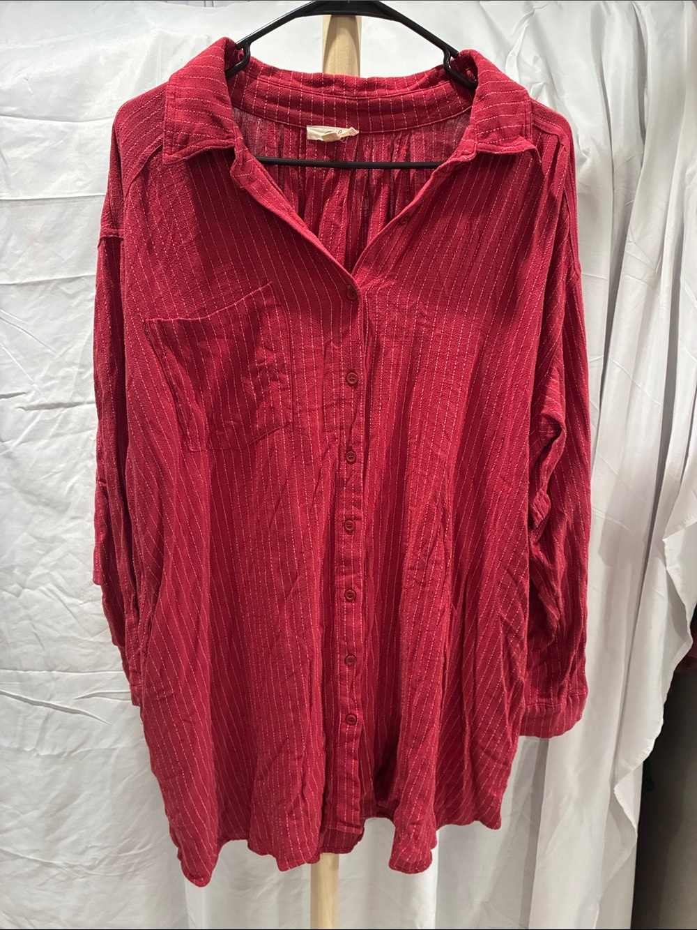 easel Red Pinstripe Button-Down Long Sleeve Shirt with pockets